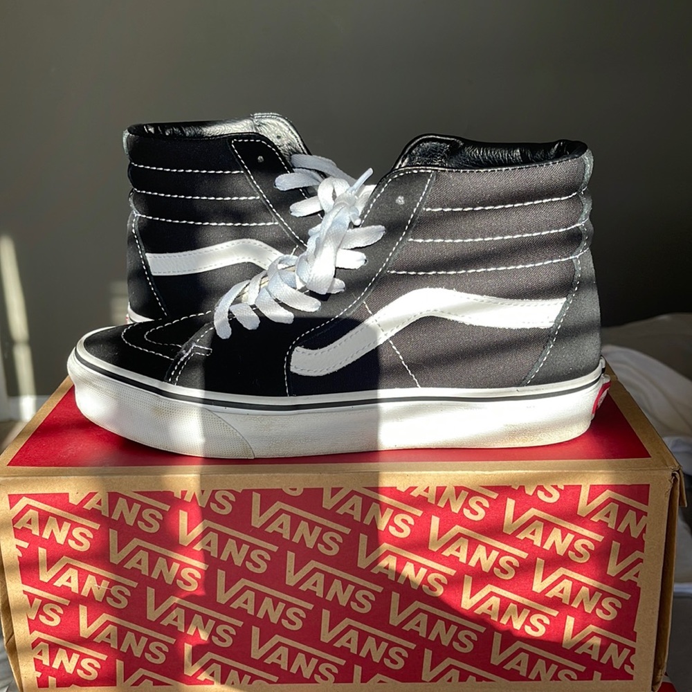 Sk8-Hi Vans :)